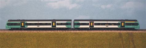4mm Scale Mass Produced Ready To Run Diesel Multiple Units Bachmann Class 170 171