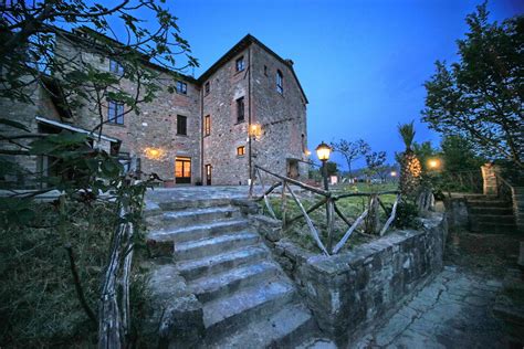 For Sale Traditional Restored Farmhouse In Umbria Collepepe Umbria