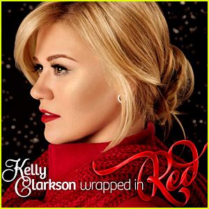 Kelly Clarksons Christmas Album Wrapped In Red Artwork Kelly Clarkson Just Jared