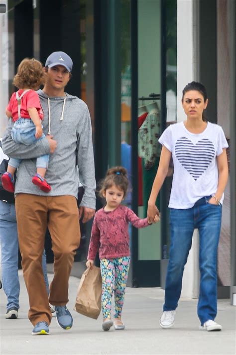 Mila kunis and ashton kutcher have two children. Mila Kunis & Ashton Kutcher have breakfast with the kids ...