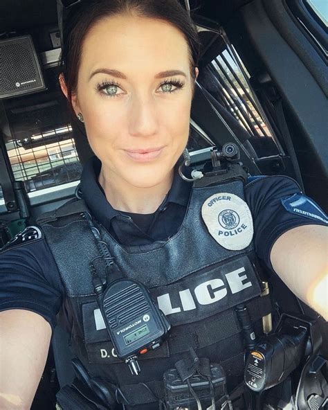 Female Police Officers Army Police Police Life Gorgeous Eyes