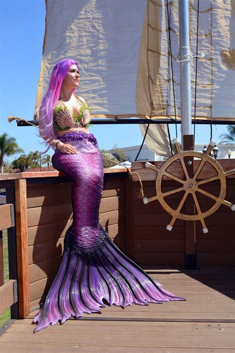 I Graduated From Mermaid School And It Was Really Hard Professional