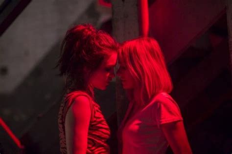 Gypsy Review Naomi Watts Elevates Netflixs Latest Series