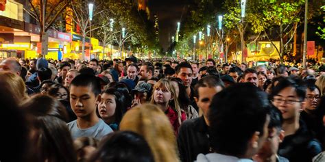 How Do People Estimate Crowd Sizes Gizmodo Australia
