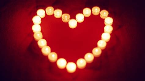 wallpaper warm loving heart shaped candle hd
