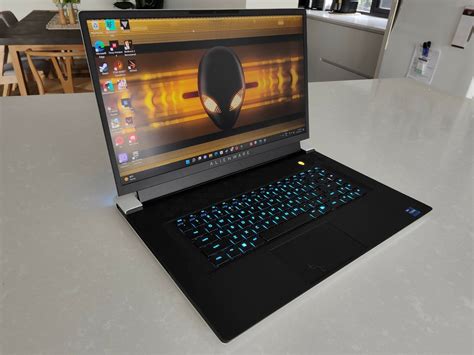 Review Alienware X17 R2 Gaming Laptop A Great Looking Gaming Beast
