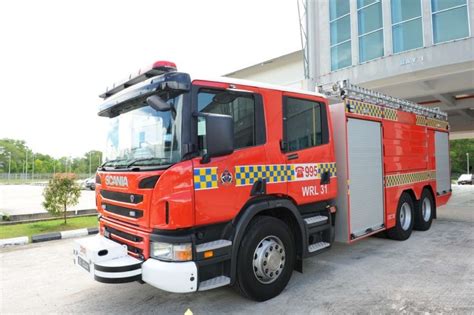 Fire Engines Photos Bomba Brunei Scania Wrl With Cafs