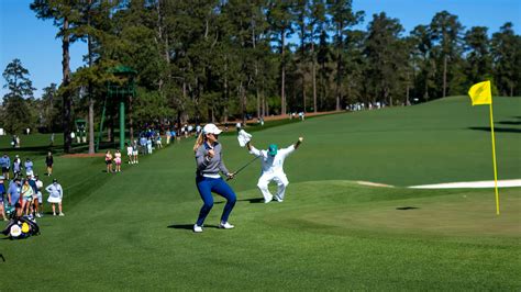 For A Few Days At Augusta National The Spotlight Shines On The Women The New York Times