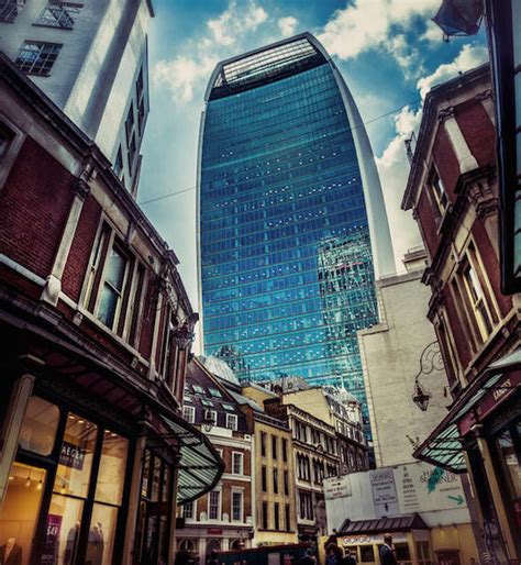 10 Great Facts About The Walkie Talkie Tower Insider London