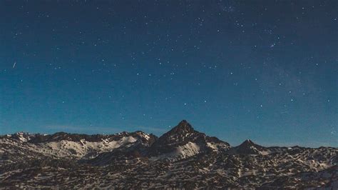 Mountains Starry Sky Night Stars Peak Snowy 4k Hd Wallpaper