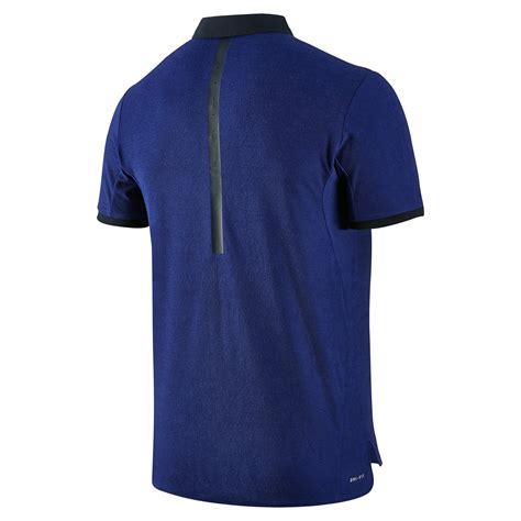 Federer has two new uniforms for the french open which both consist of brown and cream. Roger Federer's Outfit for the French Open 2016 - peRFect ...