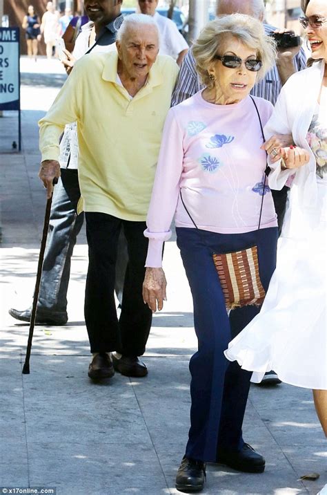 Kirk Douglas Dines With Wife Anne Buydens Alfresco In Beverly Hills