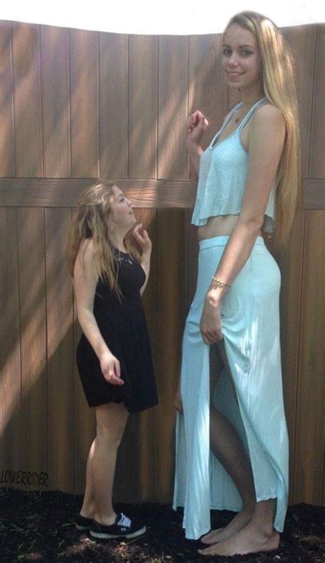Super Tall Girl Compare By Lowerrider Tall Girl Tall Women Women