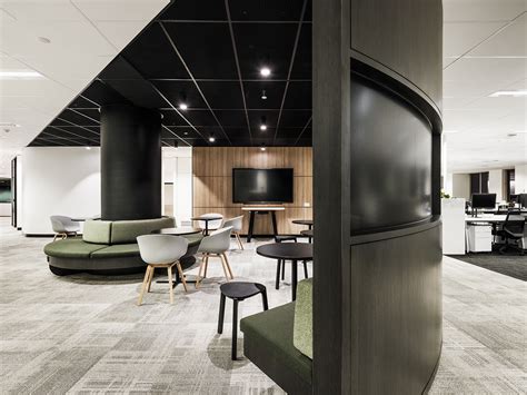 Inside Broadspectrums New Sydney Office Officelovin