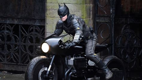 Robert Pattinson Films The Batman In Liverpool