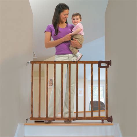 If you are a pet owner, having the right baby gate with pet door in your home can make a big difference in daily convenience, whether you have a we all have different needs as families, and a baby gate with pet door can increase convenience greatly for some families. Summer Infant Deluxe Wood Stairway Baby Gate - Baby Gates ...
