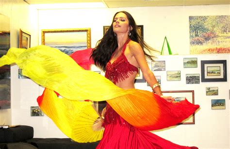 Belly Dancer Art Gallery