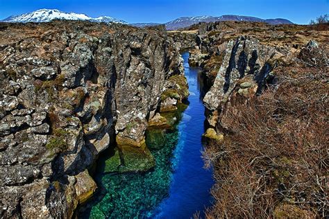 Rift In Þingvellir National Park Iceland Tectonic Rift In Flickr