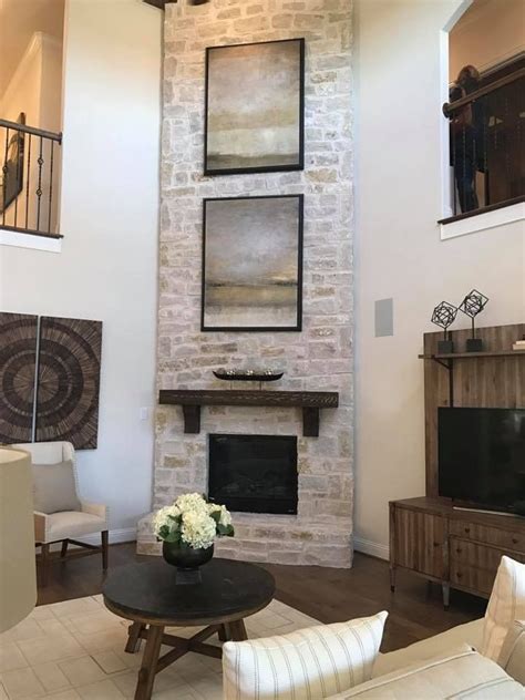 Granbury Chopped Stone Going From Floor To Ceiling Colorful Interior