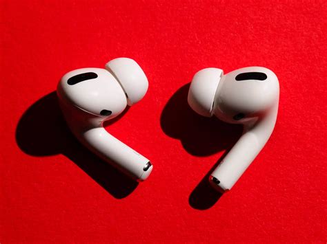 A New Pair Of Apples Cheaper Airpods That Look Like The Airpods Pro