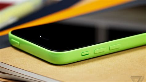 Best Buy Puts Iphone 5c On Sale For 50 Just Two Weeks After Launch