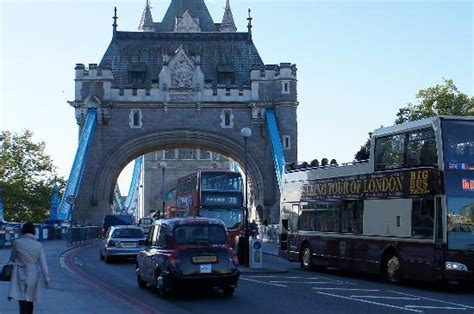 View a place in more detail by looking at its inside. Walk to Tower Bridge - Picture of Premier Inn London City ...