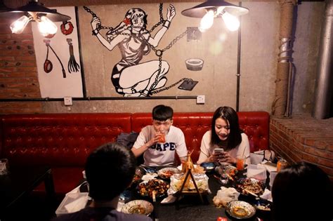 Restoran Bertema Seks Di China Ini Menarik Perhatian Publik