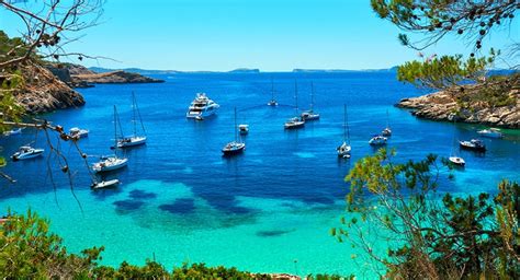 La migliore offerta di volo da milano per ibiza trovata su momondo nelle ultime 72 ore è 15 €. Ibiza Speciale Agosto: Settimana nel paradiso di San ...