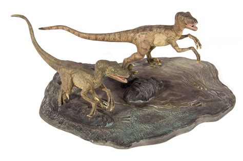 Jurassic Park The Lost World Velociraptors Model Kit Display