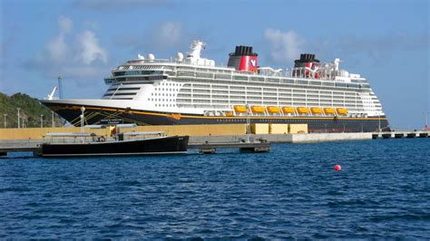 Making Memories Of Us Disney Fantasy Cruise ~ July 17 In St Maarten