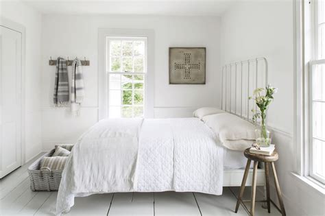 27 Striking Aesthetic Bedroom Ideas To Inspire You