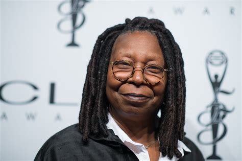 Whoopi Goldbergs Marriages — Go Inside Her Three Divorces