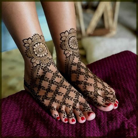 Charming Bridal Mehndi Designs For Feet And Legs 2021 Collection
