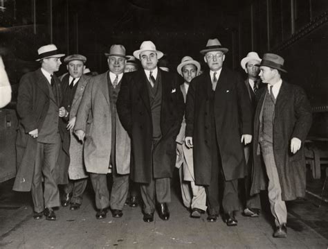 Retro Kimmers Blog Al Capone Goes To Prison For Tax Evasion Oct 17 1931