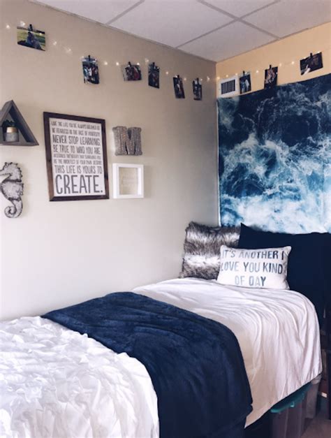 30 Insanely Cute Dorm Room Transformations To Try With Your Roommate Dorm Room Designs Dorm