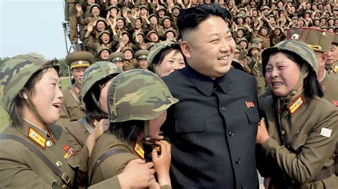 En Fotos El Efecto Kim Jong Un En Las Mujeres De Corea Del Norte Univision