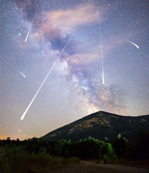 Geminid Meteor Shower Peaks Tonight With Striking Display Of Green