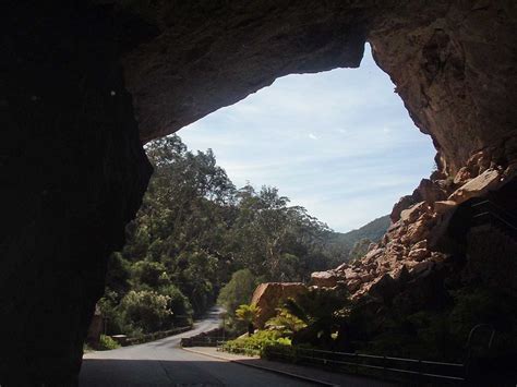 Best Jenolan Caves Tours In The Blue Mountains Oldest Caves In The World