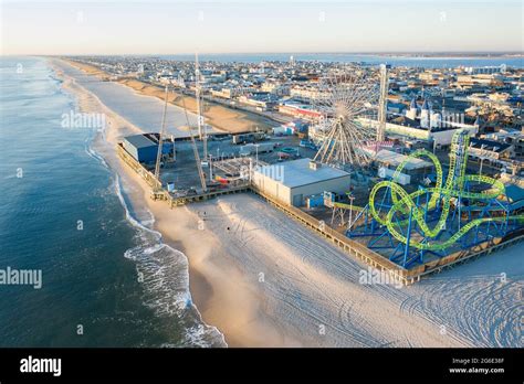 Amusement Park Ride At Seaside Heights Hi Res Stock Photography And