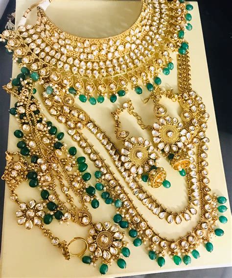 Hasna Gold Kundan Green Indian Bridal Pakistani Wedding Jewellery Set