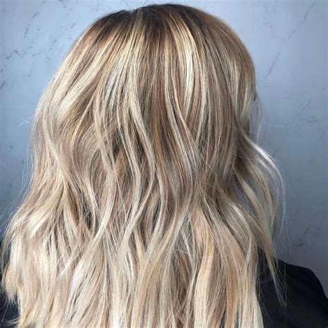 Learn more about the best hairstyles for thin hair on all things hair. What You Need to Know About Styling Thinning Hair - Grow ...