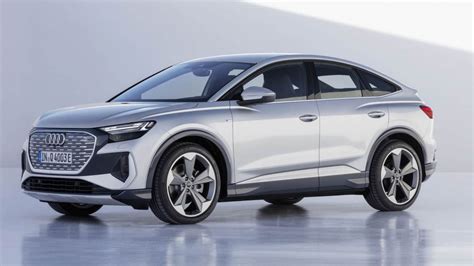 Video Nuovo Suv Ev Audi Q E Tron Visto Dal Vivo Prime Opinioni