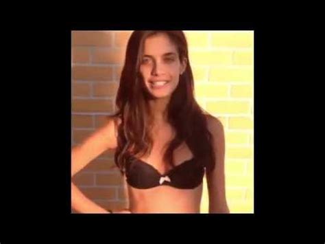 18 Ice Bucket Challenges The Selection Of The Most Sexy ALS Ice