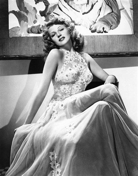 rita hayworth 1942 photo by george hurrell old hollywood glamour golden age of hollywood
