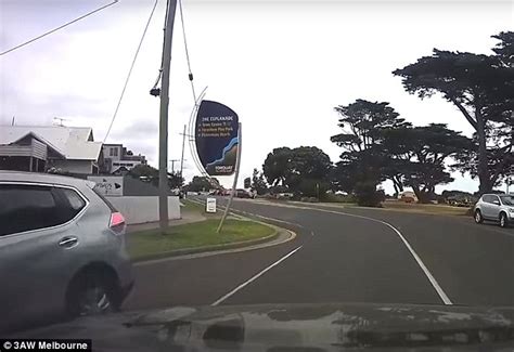 Dangerous Tourist Caught Driving On Wrong Side Of The Road Express Digest
