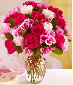 Valentine's day flower delivery is the perfect gift to celebrate your love. Bright love valentine flowers.PNG (1 comment)