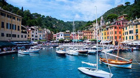 Keep Moving Italian Riviera Hot Spot Imposes A Selfie Ban