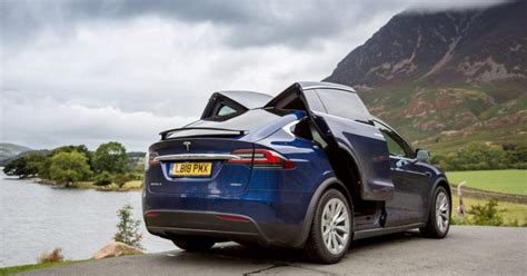 Tesla Model X Falcon Doors What Benefits And Are They That Bad