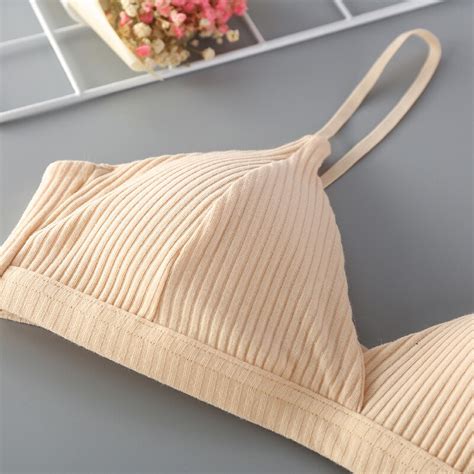 Deruilady Soft Bralette Deep V Seamless Bras For Women Thin Strap