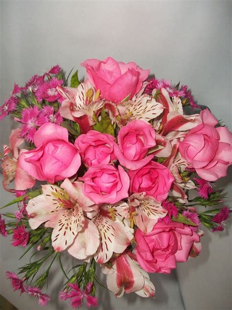 Bouquets De Flores Naturales En Tonos Rosados